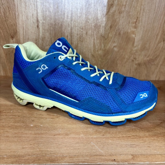 On Cloud Cloudrunner Women 9.5 Blue Yellow Running Walking Shoes Sneakers - Picture 1 of 9
